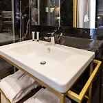Mavi Luxury Bed & Breakfast 4*
