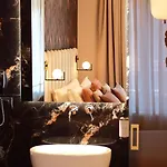 Mavi Luxury Bed & Breakfast 4*