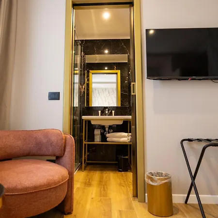 Mavi Luxury فندق مبيت وإفطار روما