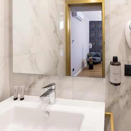 Alojamento de Acomodação e Pequeno-almoço Mavi Luxury