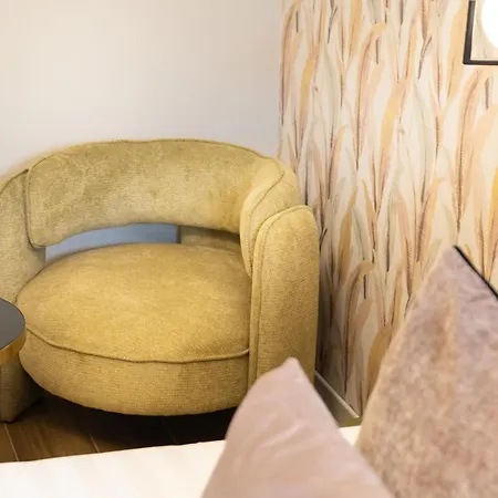 Mavi Luxury Bed & Breakfast Rome