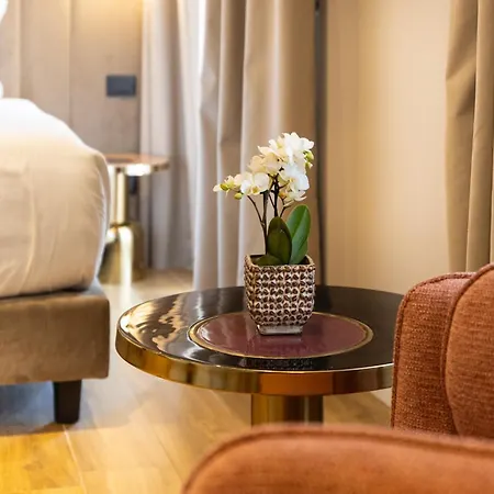 Mavi Luxury Bed & Breakfast Rome